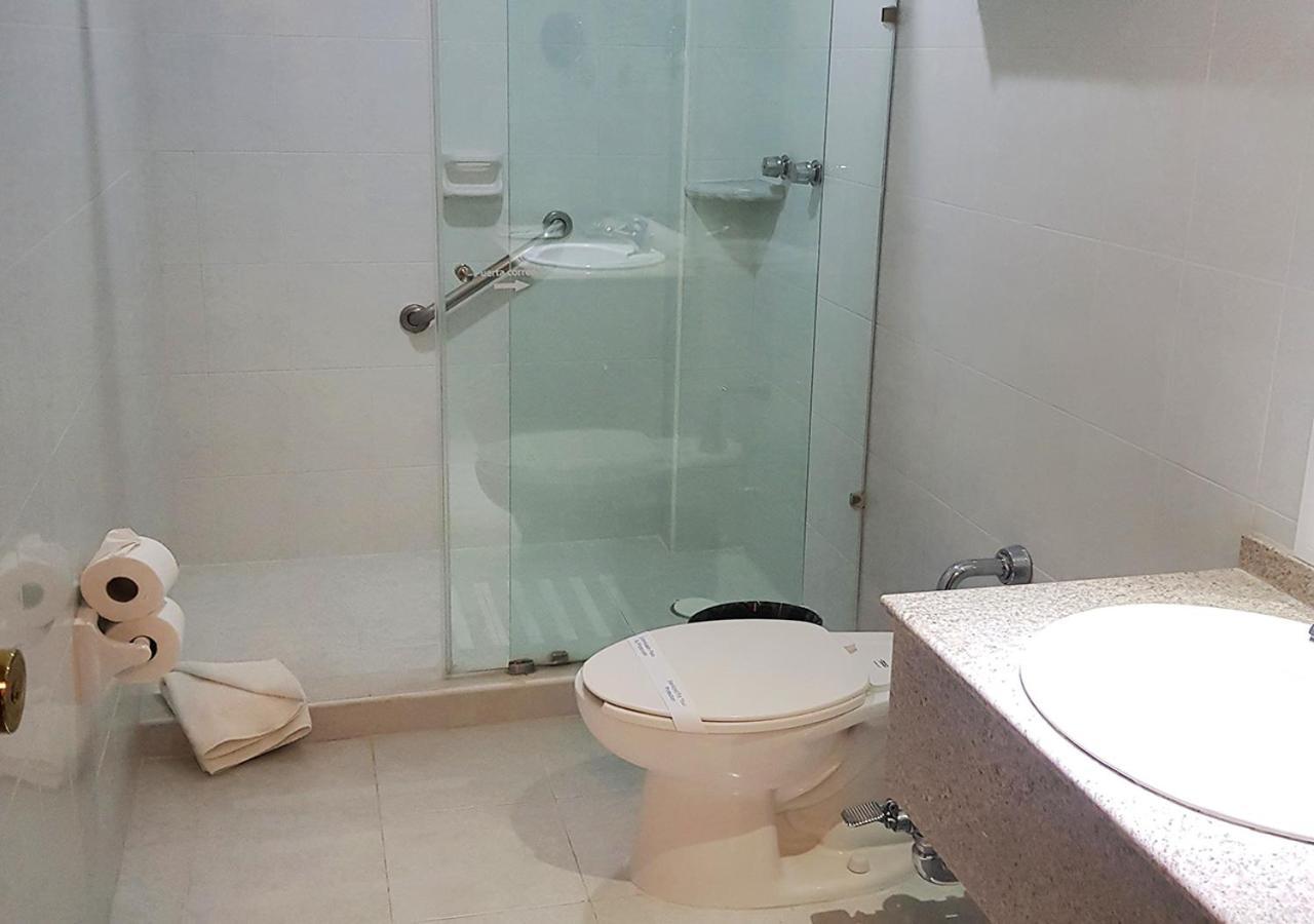 Hotel Emily Pachuca Eksteriør billede